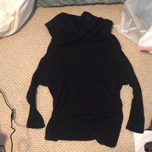 Women’s sweatshirt